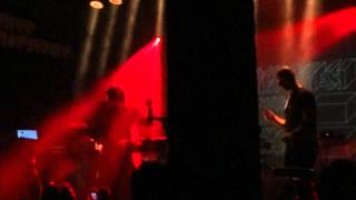 The eyes in the heat-Amateur-live@Point Ephemere-5oct-2012.MTS