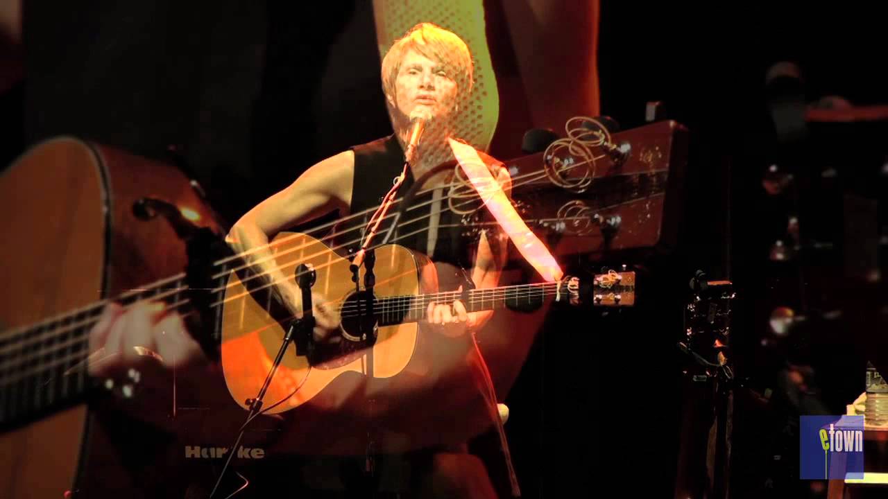 Shawn Colvin "Diamond In The Rough" (eTown webisode 235) Acordes