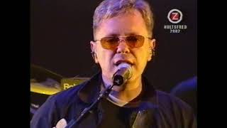 New Order - 2002-06-15 Hultsfred Festival, Sweden