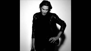 Video thumbnail of "Albert Hammond - Al Otro Lado del Sol"