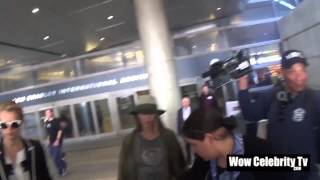 Jessica Alba arrives to LAX Airport