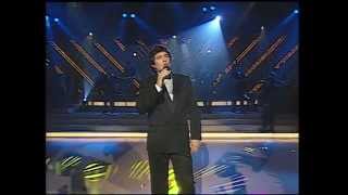 FRANCISCO "DÍAS DE ROSAS Y AMOR"
