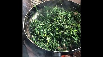 Lá mì xào đặc sản Tây Nguyên