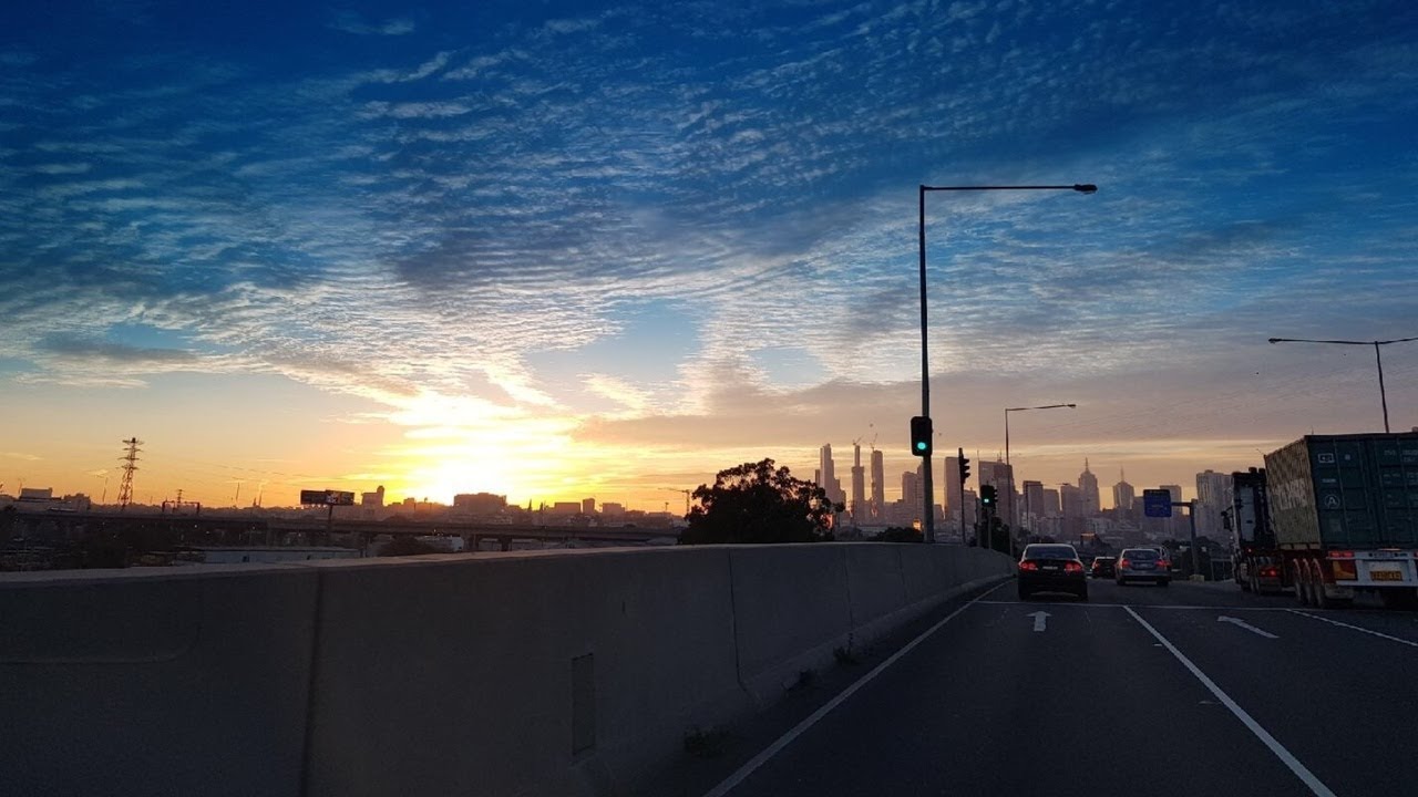 Audit warns Australia must invest billions in new infrastructure