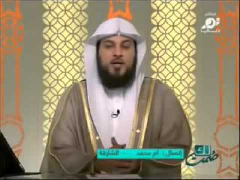 حكم رش الماء وزراعة الاغصان على القبر