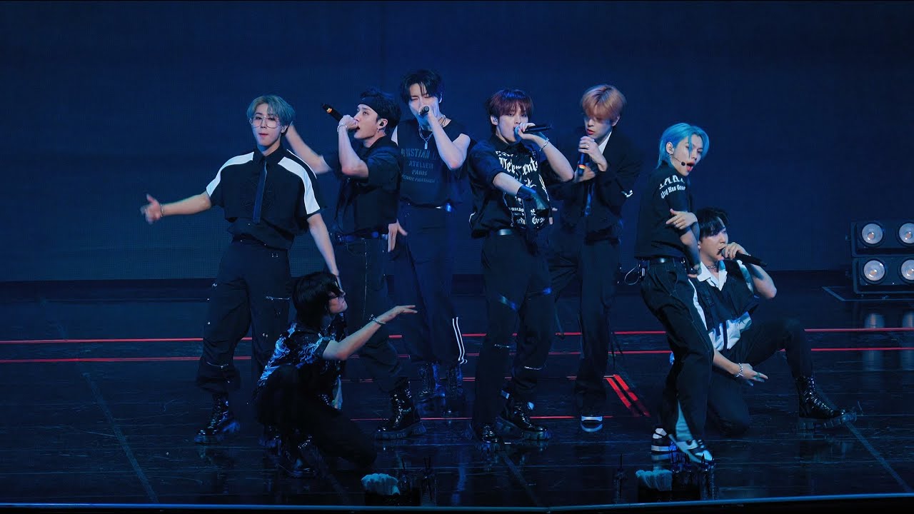 Stray Kids(스트레이 키즈) - "특(S-Class)"@230616 롯데 패밀리 콘서트 직캠/Fancam - YouTube