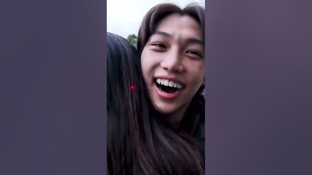 Felix surprising his sister, Olivia🥺 Australia Vlog #felix #straykids # olivia - YouTube