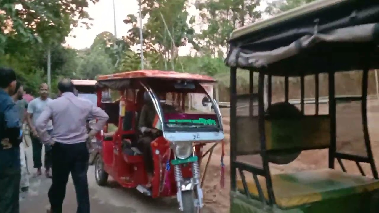 বিশ্বকর্মা পূজা উপলক্ষে ই রিক্সা পূজা কমিটি। Parimal 5stsr