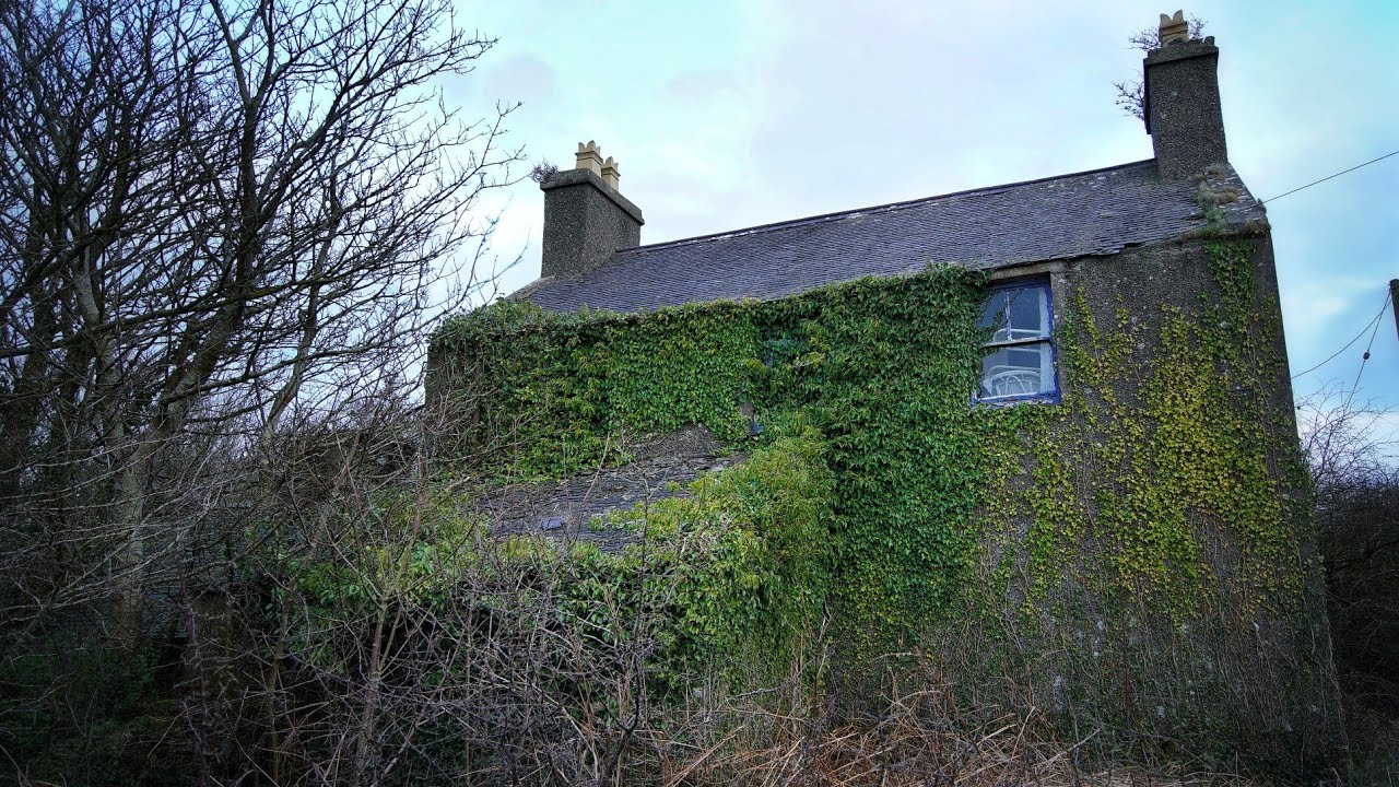 MYSTERIOUS Abandoned House FROZEN IN TIME UK Wales YouTube
