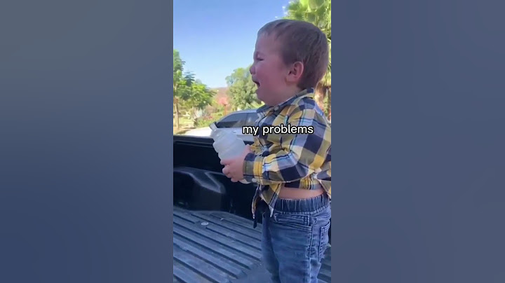 Little girl ignores boy