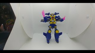 Chuck's Reviews Transformers Crossover Ultimate X-Spanse