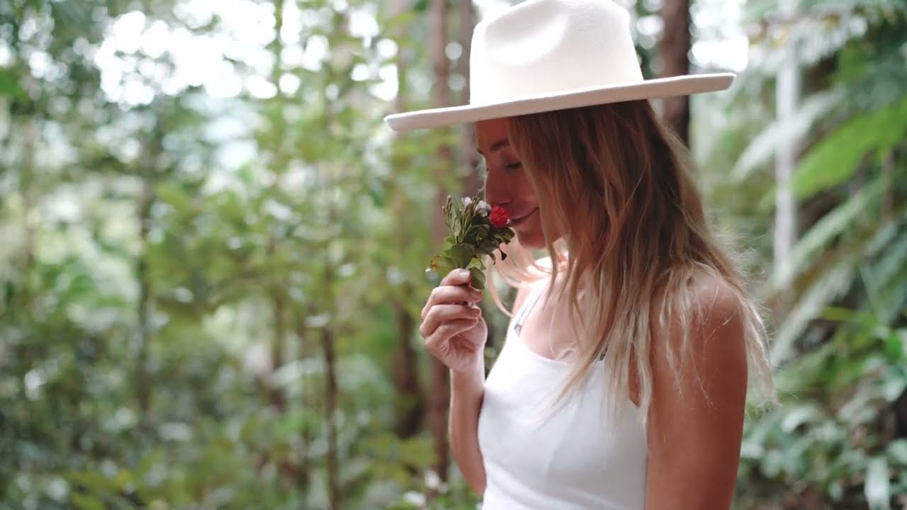 SALTY LUXE x URBAN RITUELLE