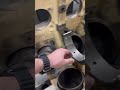 Cummins QSK 60. Торцовка ‘’полугильз’’ опор коленвала