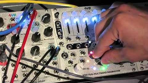 4ms Modular Spectral Multiband Resonator & Dual Looping Delay Demo by Dan Green  at TFoM 2015