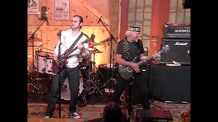 Martin Barre Band - "Locomotive Breath" 3.31.17 at...