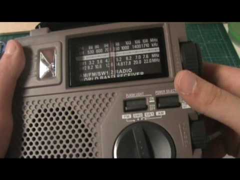 Grundig FR-200 Radio {Part I} - YouTube