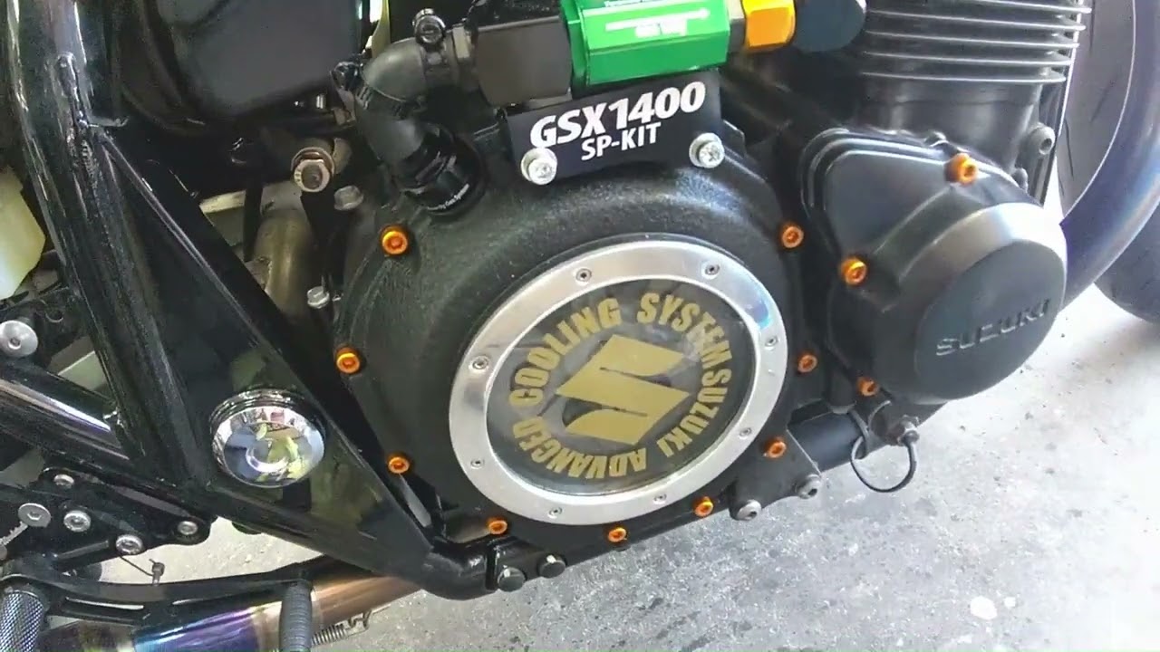 GSX1400 スケルトンクラッチカバー試着 - YouTube