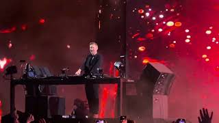 Don’t stop believing (journey) ft level avicii by David Guetta.