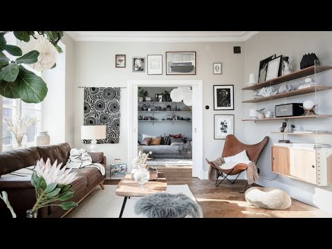 Video: Chalet de esquí con un diseño interior moderno en lugar de madera clásica