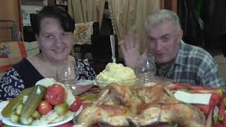 видео: MUKBANG RUSSIA|CHICKEN WITH MASHED POTATOES|ПЮРЕШКА|КУРОЧКА|СОЛЁНОСТИ|немного ASMR | 먹방|ДОМАШНЯЯ ЕДА картинка: MUKBANG RUSSIA|CHICKEN WITH MASHED POTATOES|ПЮРЕШКА|КУРОЧКА|СОЛЁНОСТИ|немного ASMR | 먹방|ДОМАШНЯЯ ЕДА