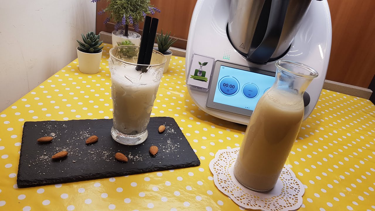 Sciroppo di latte di mandorla per bimby TM7 TM6 TM5 TM31 TM21