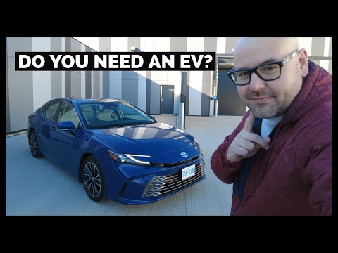 2025 Toyota Camry XLE Hybrid: A Lesson In Efficiency Review