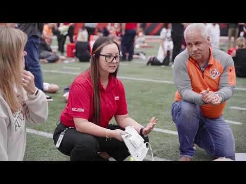 Cintas Helps Cincinnati Community Learn Lifesaving CPR Skills at 'Save the Dey' Event