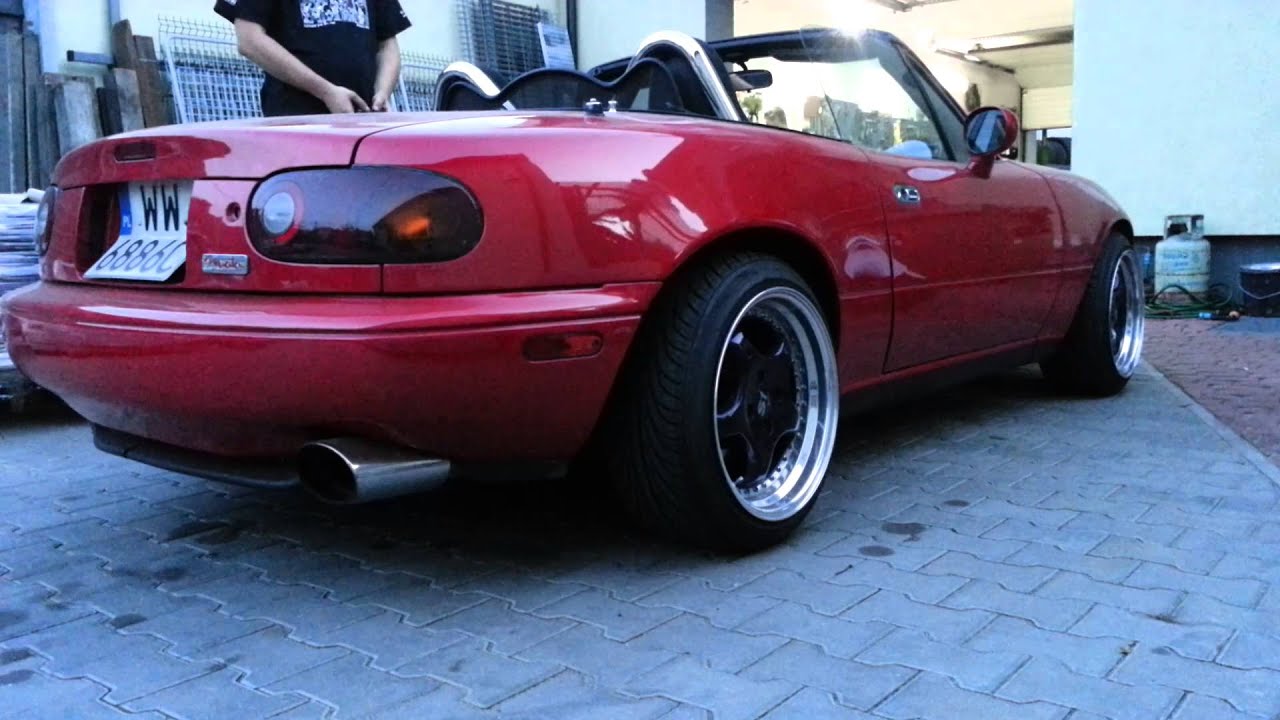 Air Ride Miata / AirBagged - YouTube