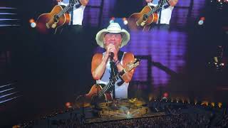 Kenny Chesney - Live at The Sphere in Las Vegas - Singing Get Along - 5/31/25