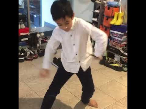 Python dance - YouTube
