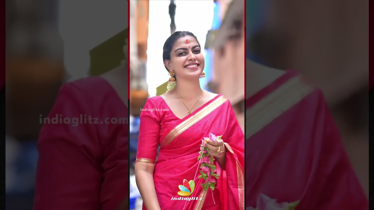 റോസഴകിൽ അനുശ്രീ 💗 