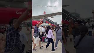 'Go Back to India' | Indian Couple Faces incident in America #shorts