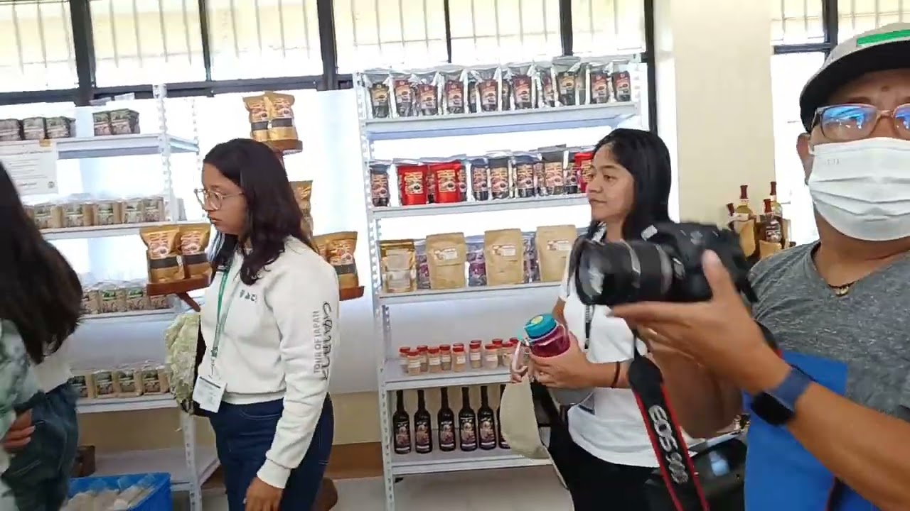 a full day with phillipino farming family