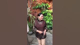 Mampir silaturahmi sama yg suaranya Mahaall si SATU GULING Rosa Amelia