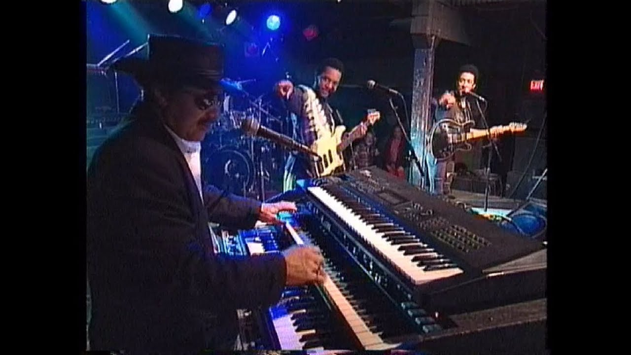 The Meters,  The Neville Brothers,  Treme Brass Band / The Full Moon Show ~ New Orleans part3