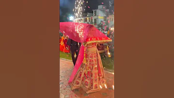Kehne Ko Jashne Bahara Hai Bride Entry Bridal Wedding 