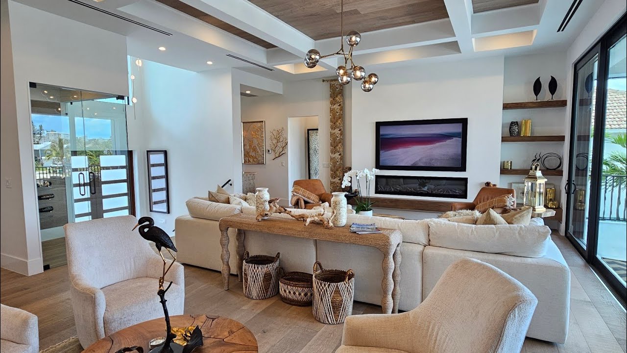 FLORIDA MODERN HOUSE TOUR. DESIGN AND STILE WITH THE LATEST DECOR IDEAS.