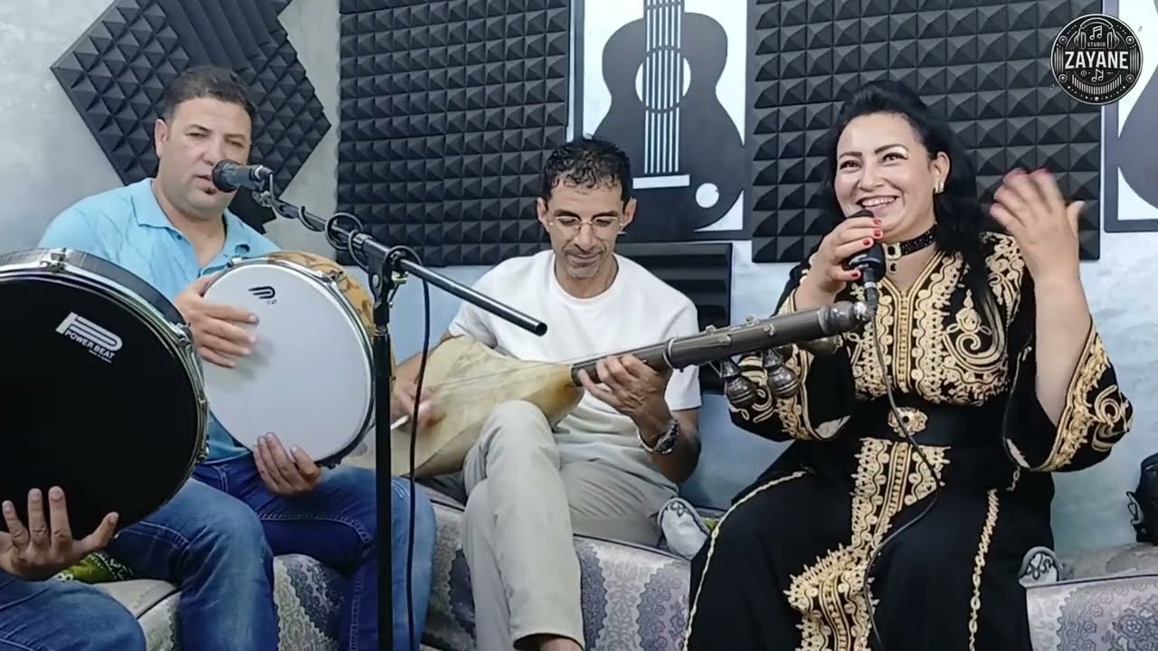 عيطة زعرية بلمسة أطلسية، جمعت كل من الفنانين 