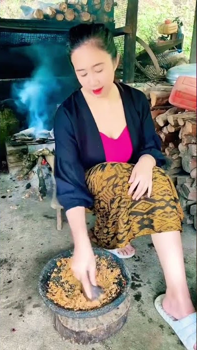 Gadis Desa Masak Pepes Pindang-Balinese Girl Cooking #shortvideo