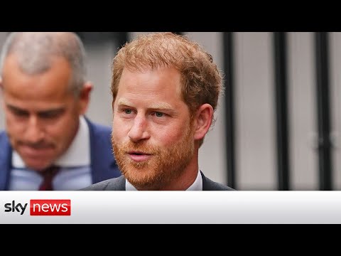 Prince Harry: Royal Family 'without doubt' withheld information on phone hacking.