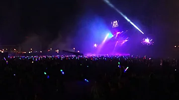 Calvin Harris - Under Control (Live at Weekend Festival 2014)