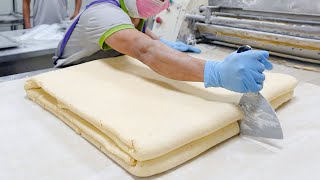 4 million pcs a day! Maple leaf pastry mass production in largest Asian food factory / 黃金楓糖派製作