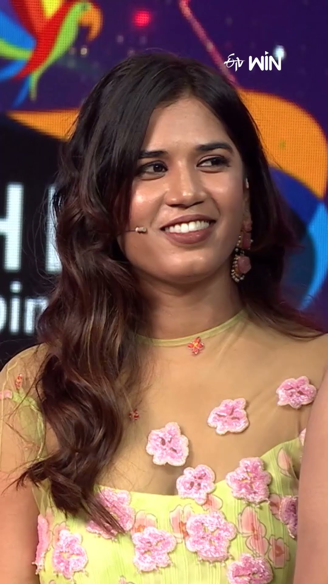 #shorts - మనలా ఉంటే ఏ ప్రాబ్లమ్ ఉండదంటున్న సుధీర్..! #familystar #comedy #sudheer