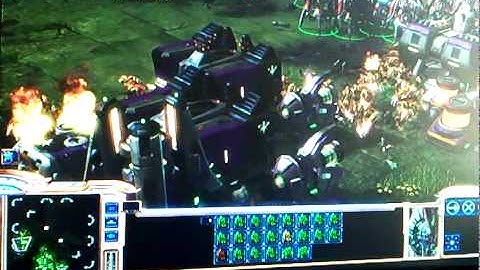 Startcraft II Beta Protoss Gameplay (Final Part (4))