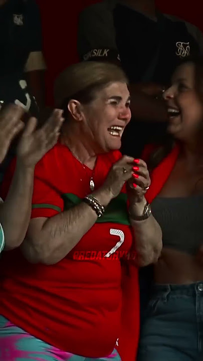 Ronaldo's mother reaction on his 2 goals vs switzerland!! #cristianoronaldo #ronaldo #heatwaves