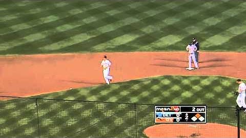 2011/04/06 Orioles errors lead to runs