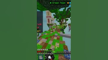 when you clutch AND get away (Hive Skywars) #shorts #minecraft #hive (Minecraft Bedrock Edition)