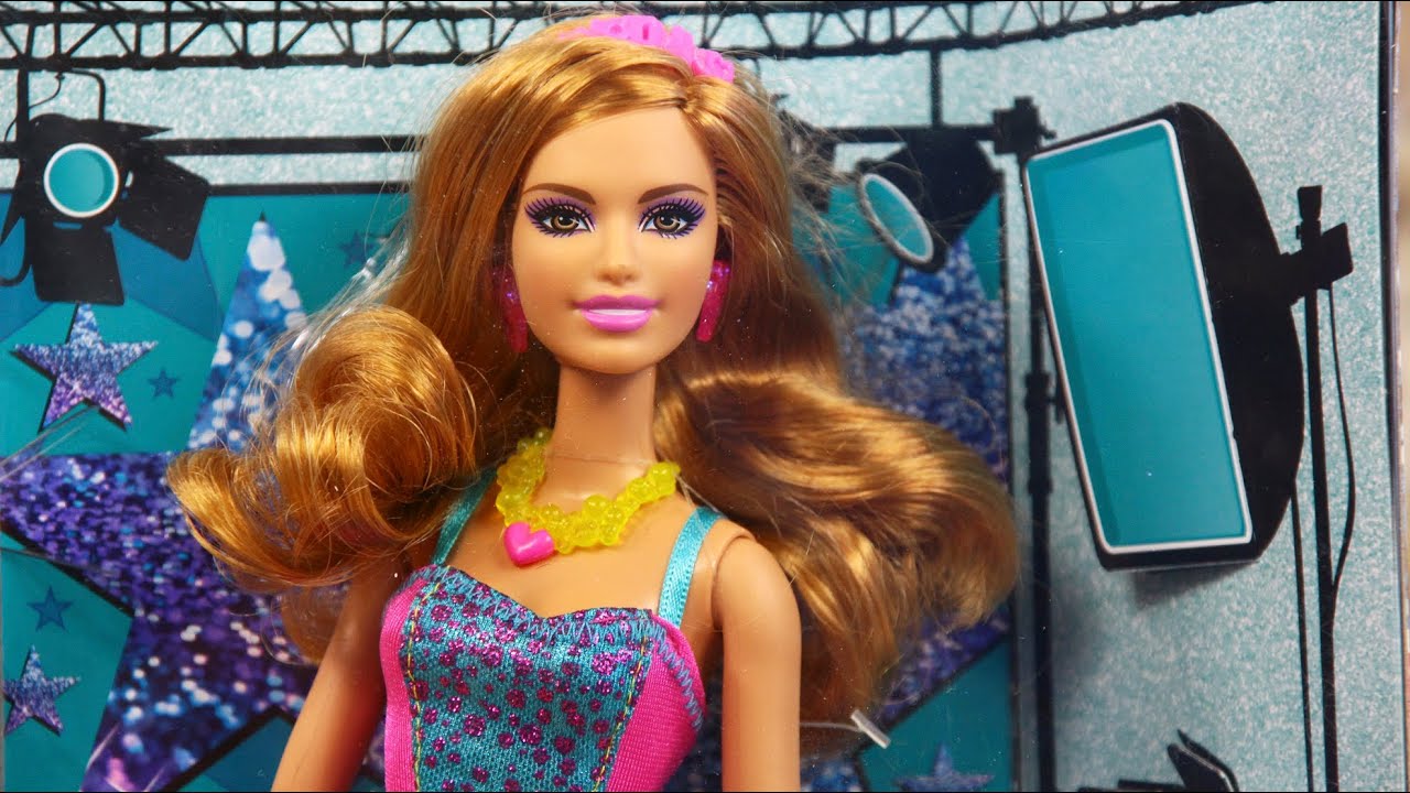 Summer Barbie Fashionistas in the Spotlight www.MegaDyskont.pl