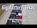 &quot;Model Ys Waiting To Be Delivered&quot;   Tesla Gigafactory Texas   5/20/2022   9:48 AM In 4K