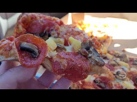Video: Dab tsi ntawm qhov teeb meem yog pepperoni pizza?